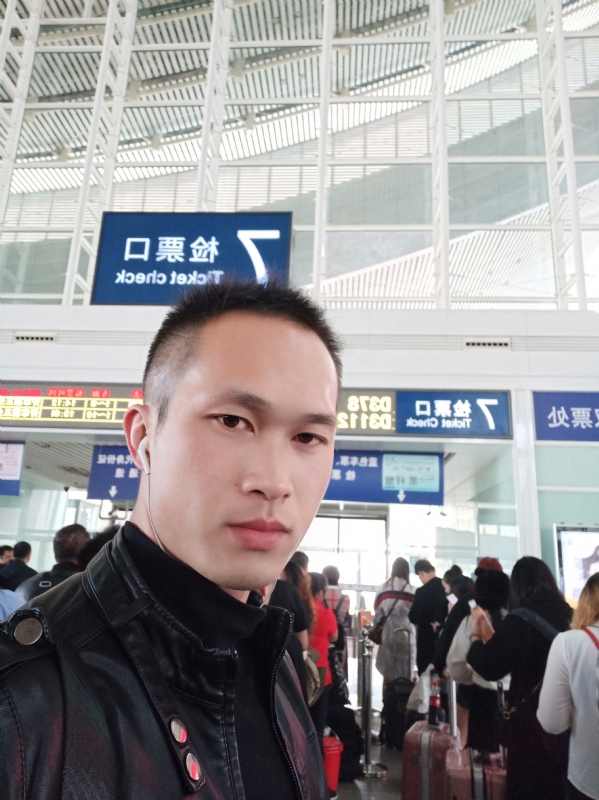 一叶知秋的第一张照片--阜阳相亲服务中心