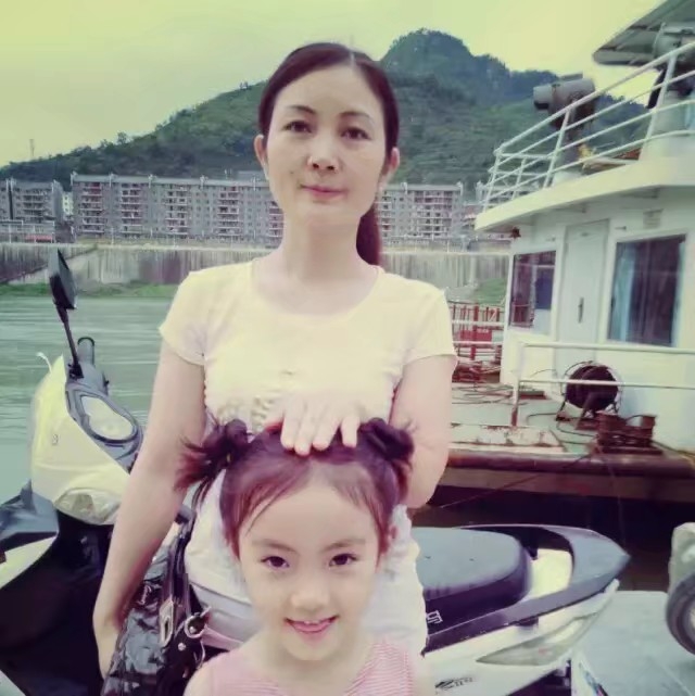 匆匆那年的第一张照片--阜阳相亲服务中心