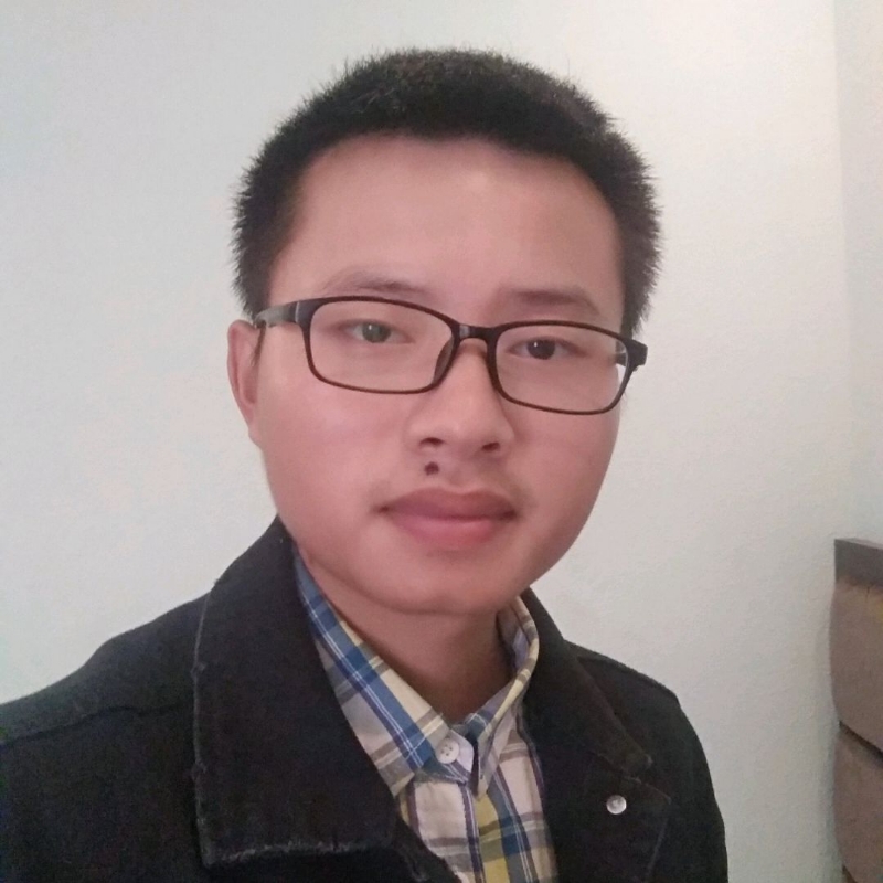 一只独行的猪的第二张照片--阜阳相亲服务中心