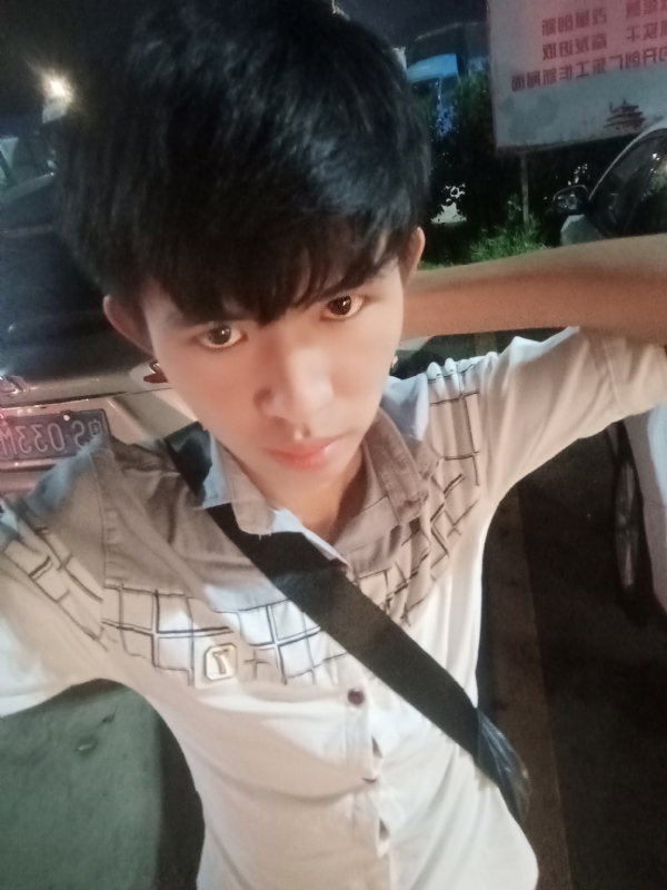 杨哥的第一张照片--阜阳相亲服务中心