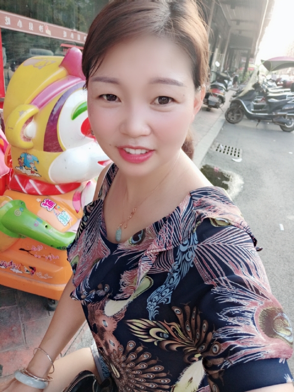 云儿的第一张照片--阜阳相亲服务中心