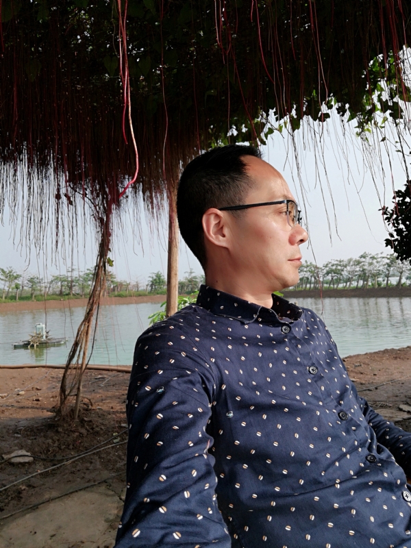 守望烟云的第一张照片--阜阳相亲服务中心