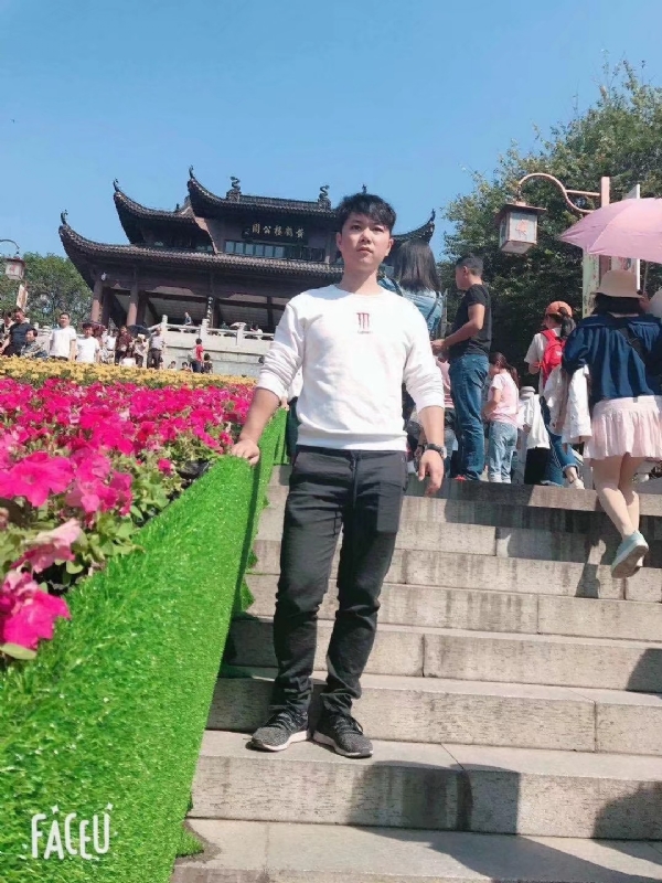 坦然的第二张照片--阜阳相亲服务中心