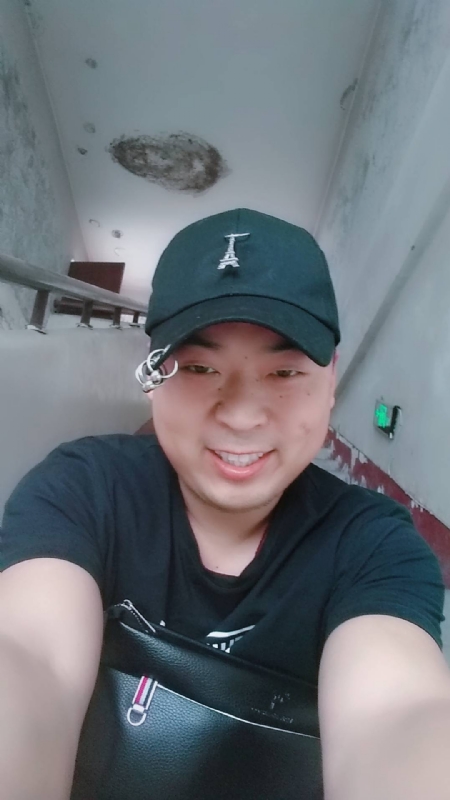 前世今生的爱的第一张照片--阜阳相亲服务中心