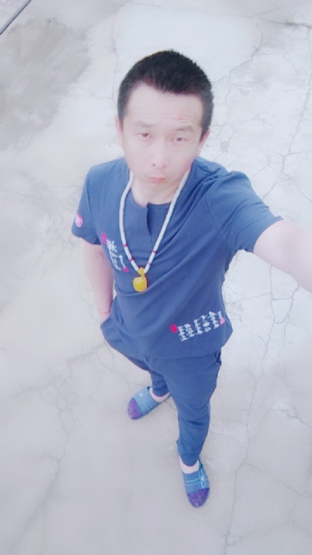 一叶之秋的第一张照片--阜阳相亲服务中心