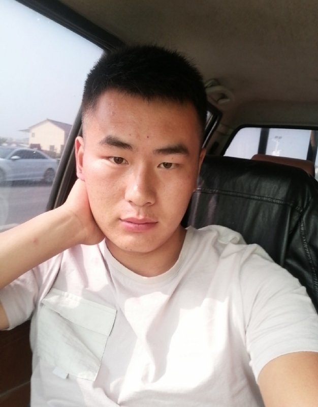 马宏亮的第二张照片--阜阳相亲服务中心