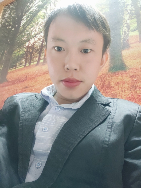 yuhyzww的第一张照片--阜阳相亲服务中心