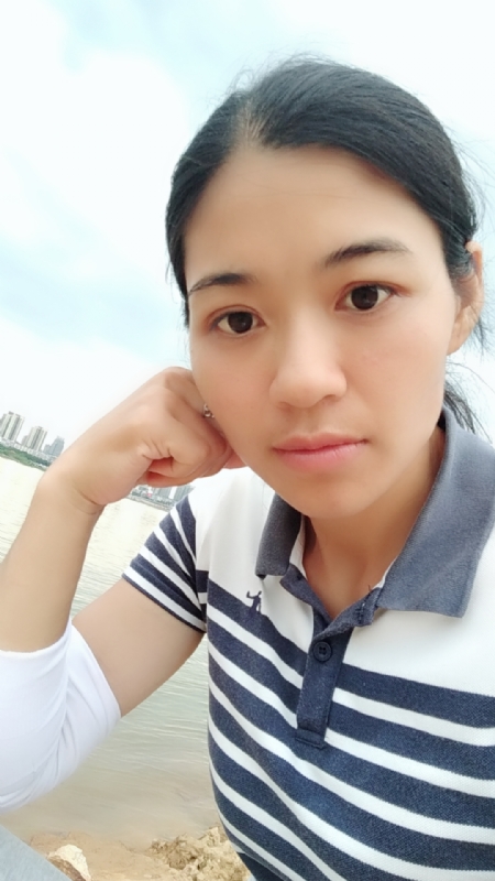 梅子的第一张照片--阜阳相亲服务中心