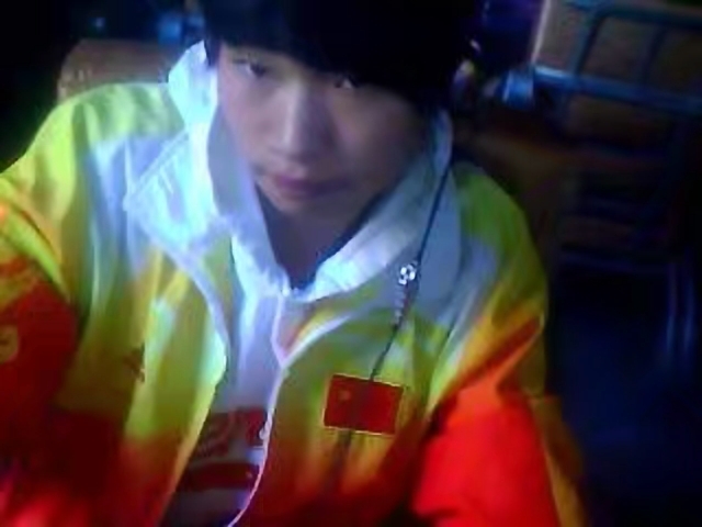 路边的野草的第一张照片--阜阳相亲服务中心