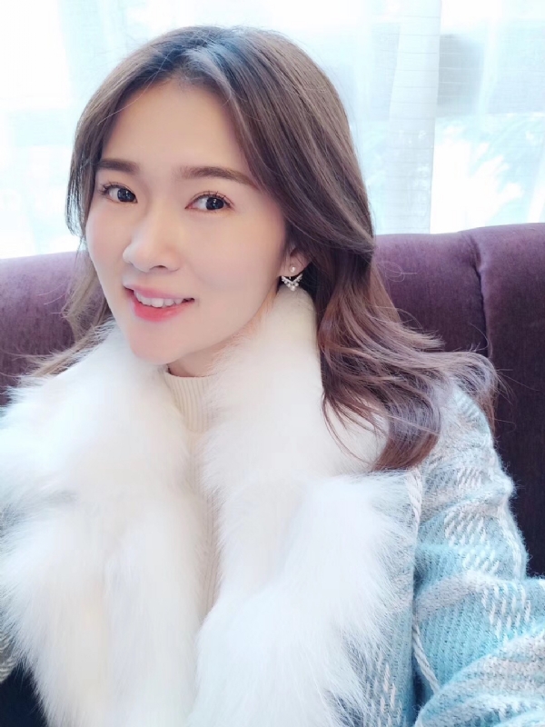 邓媛的第一张照片--阜阳相亲服务中心