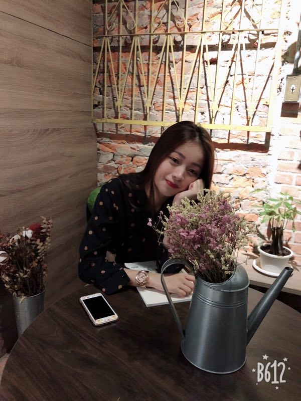 瑶瑶呀的第一张照片--阜阳相亲服务中心