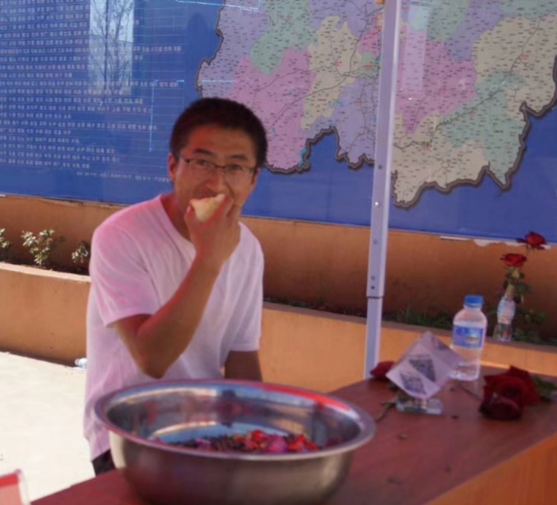 寻水的第一张照片--阜阳相亲服务中心