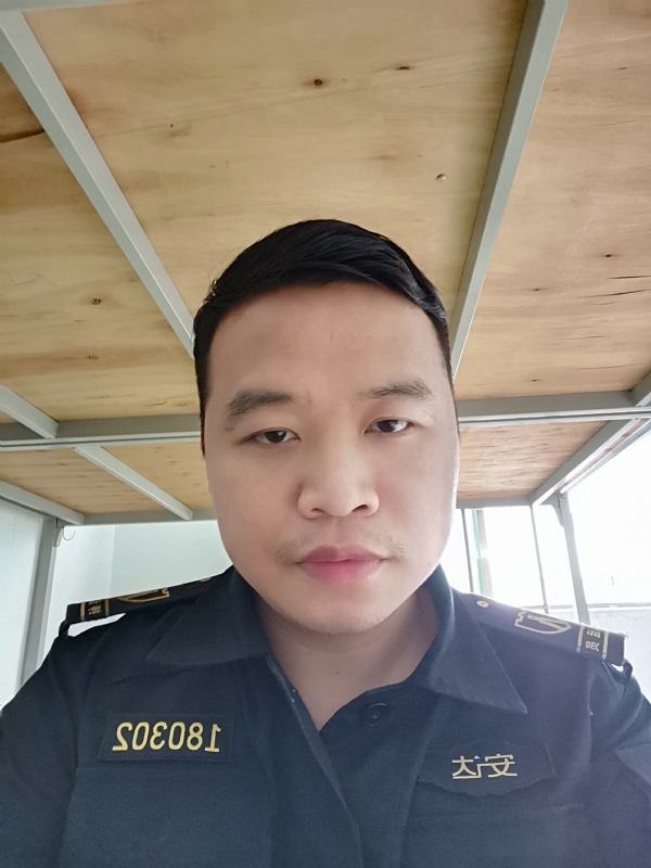 小子的第一张照片--阜阳相亲服务中心