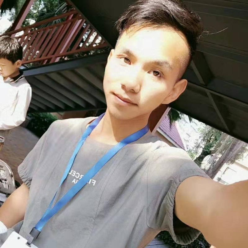 公子你好的第一张照片--阜阳相亲服务中心