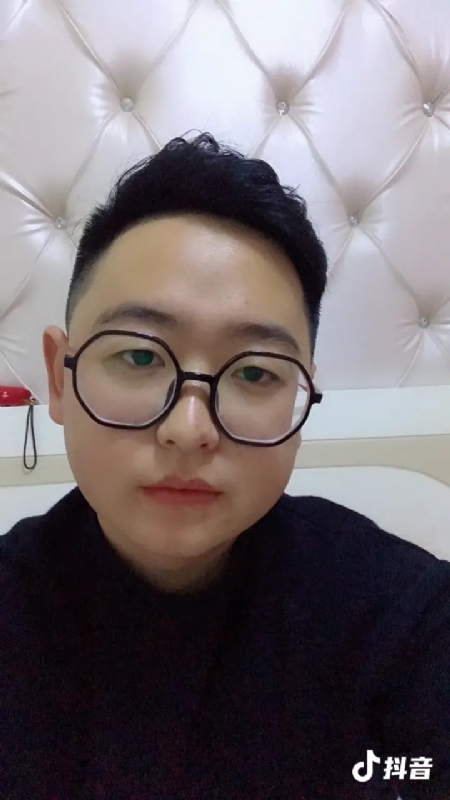 杰森的第一张照片--阜阳相亲服务中心