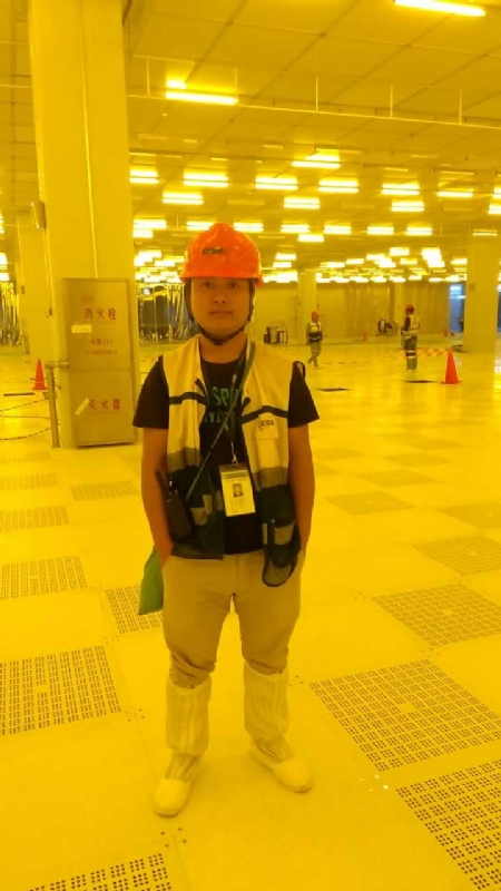 一个傻子的第一张照片--阜阳相亲服务中心