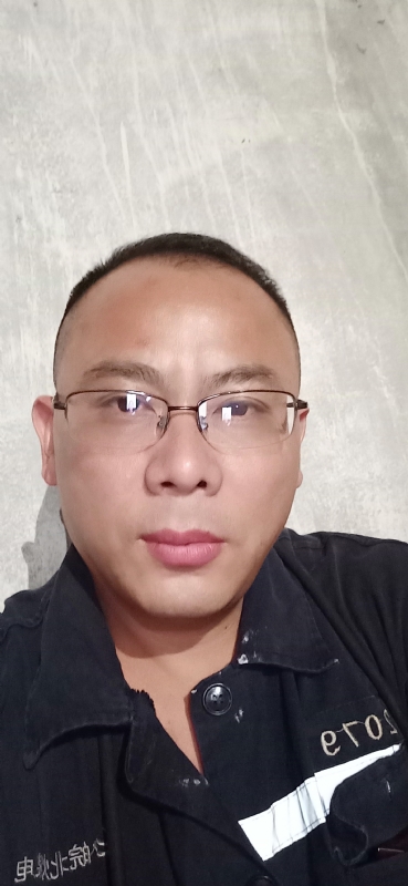 知足常乐的第一张照片--阜阳相亲服务中心