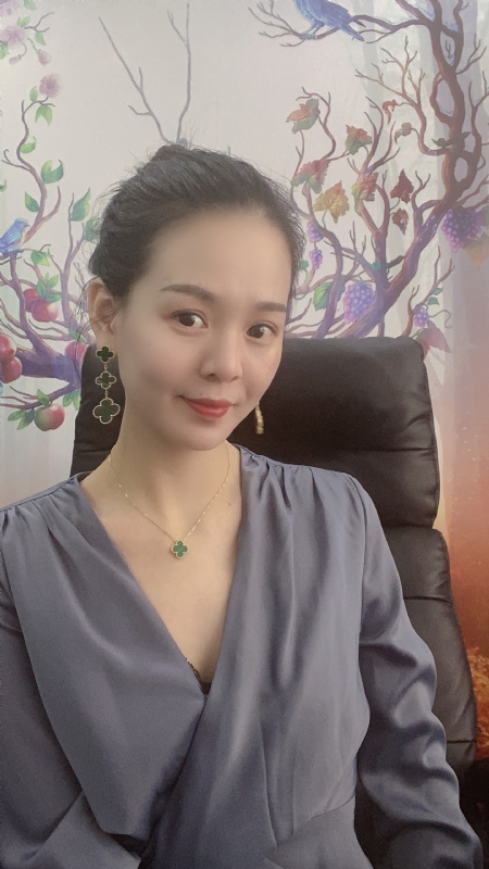 潇潇的第一张照片--阜阳相亲服务中心