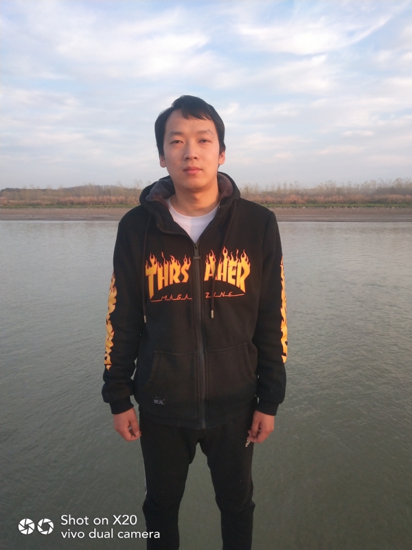 一往情深的第一张照片--阜阳相亲服务中心