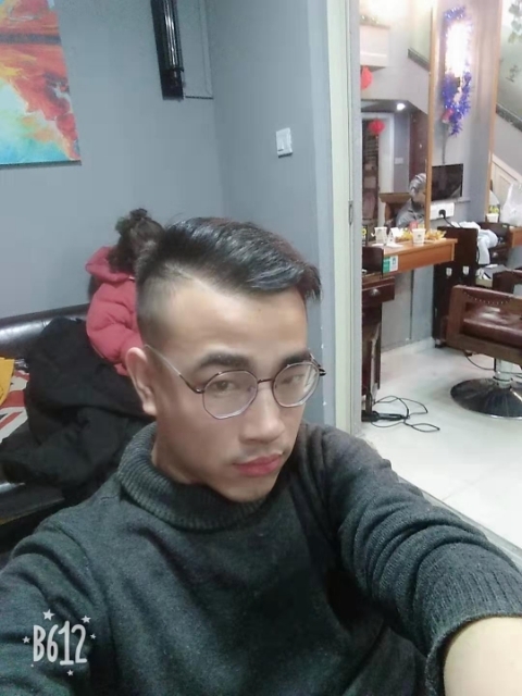 土豆的忧伤的第一张照片--阜阳相亲服务中心