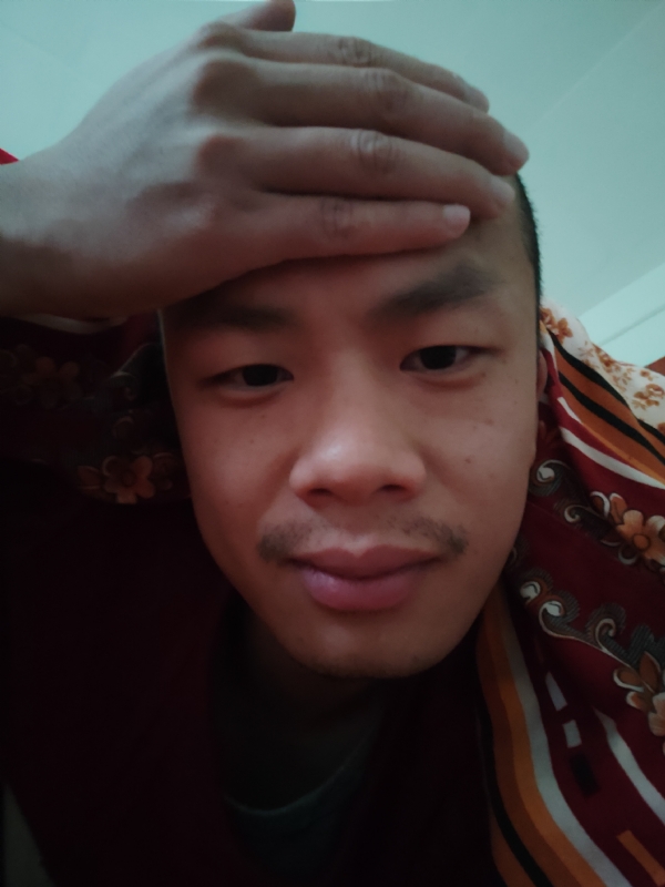 开心鬼在哪呢的第一张照片--阜阳相亲服务中心