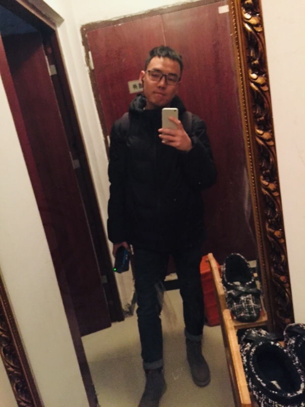 Ashould的第一张照片--阜阳相亲服务中心