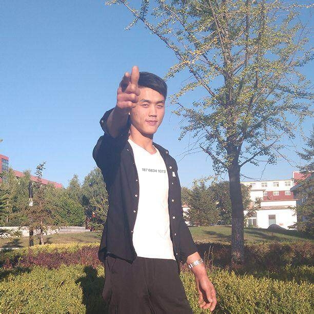 小受的第一张照片--阜阳相亲服务中心