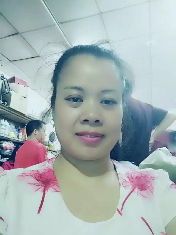 把自己当宝贝的第一张照片--阜阳相亲服务中心