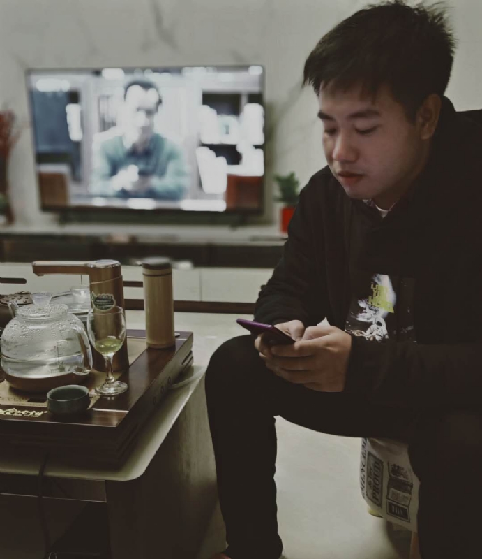 嗯今年能脱单吗的第一张照片--阜阳相亲服务中心