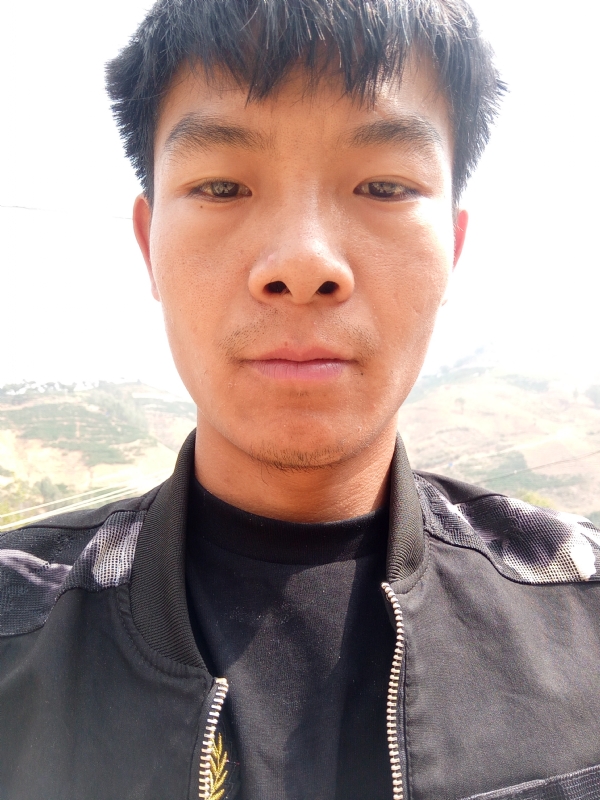 唐伟的第一张照片--阜阳相亲服务中心