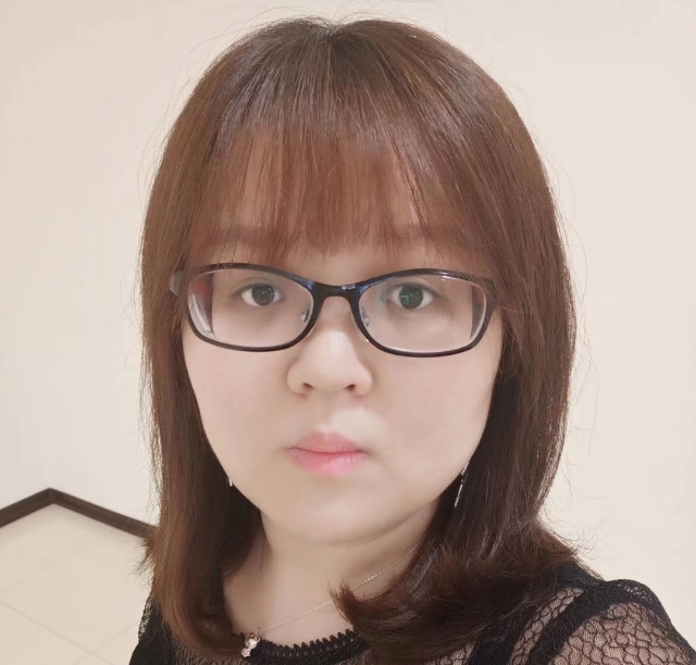 lily的第一张照片--阜阳相亲服务中心