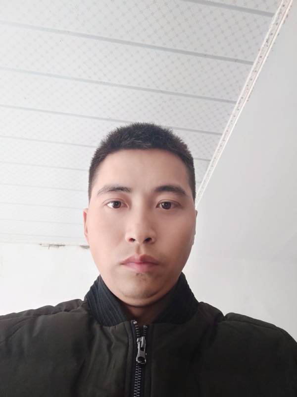 远望星空的第一张照片--阜阳相亲服务中心