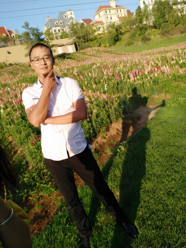 爱归零的第二张照片--阜阳相亲服务中心