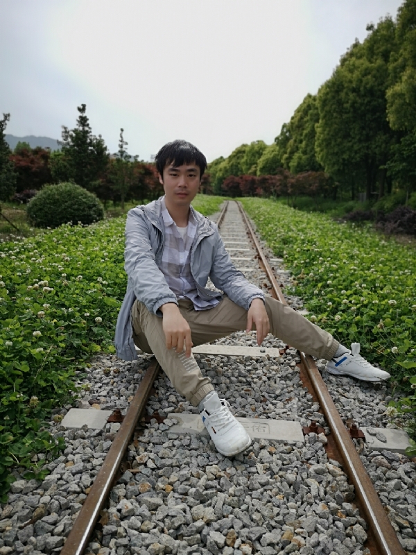 HCL的第一张照片--阜阳相亲服务中心