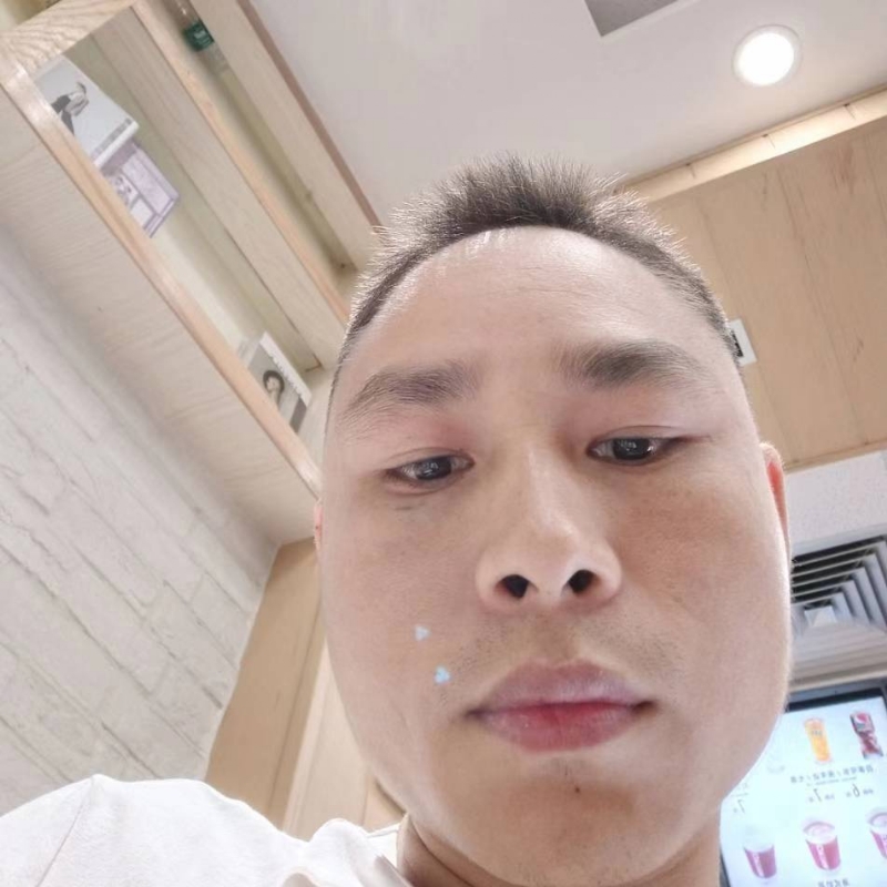 帅了几十年的第一张照片--阜阳相亲服务中心