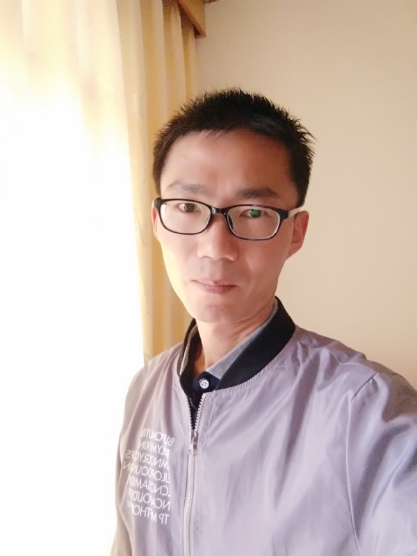 平凡的风的第二张照片--阜阳相亲服务中心