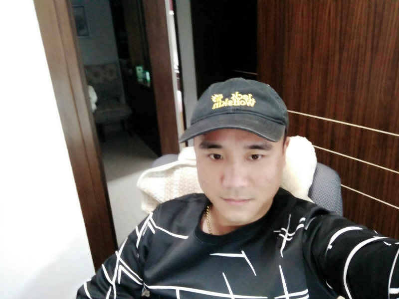 坚持我爱的第一张照片--阜阳相亲服务中心