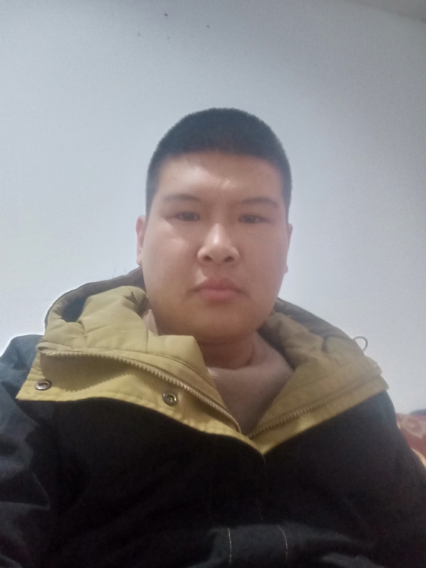 小辉辉2020的第一张照片--阜阳相亲服务中心