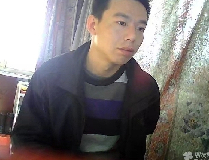 向钱奔跑的第一张照片--阜阳相亲服务中心