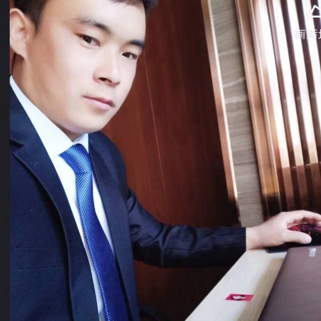 会哭的幸福的第一张照片--阜阳相亲服务中心