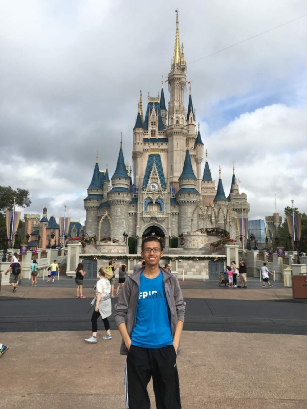 太阳花的第一张照片--阜阳相亲服务中心