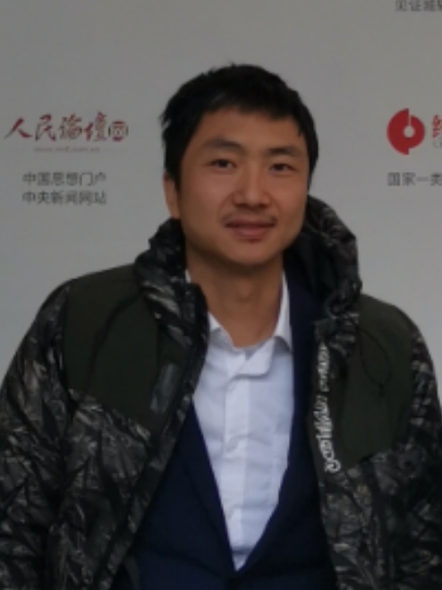 明的第一张照片--阜阳相亲服务中心