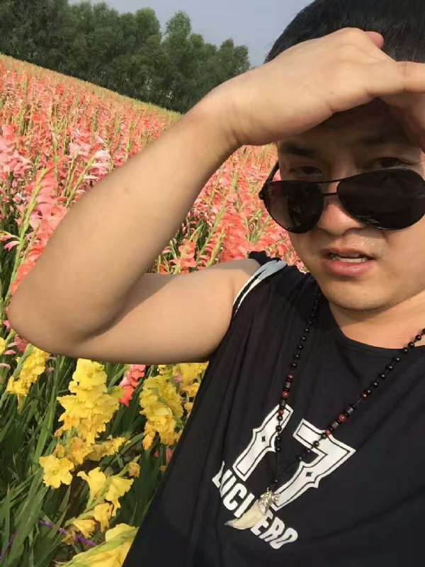 QH-蓝细胞的第一张照片--阜阳相亲服务中心