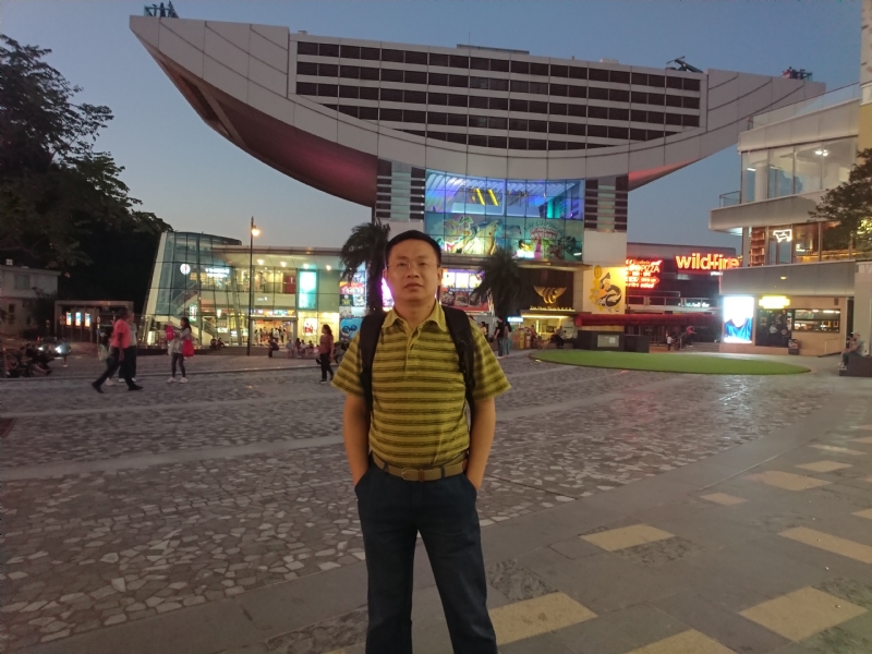 人间四月天的第一张照片--阜阳相亲服务中心