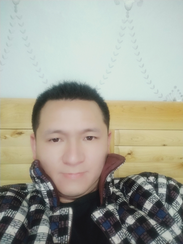 寻找一个真实的她的第一张照片--阜阳相亲服务中心