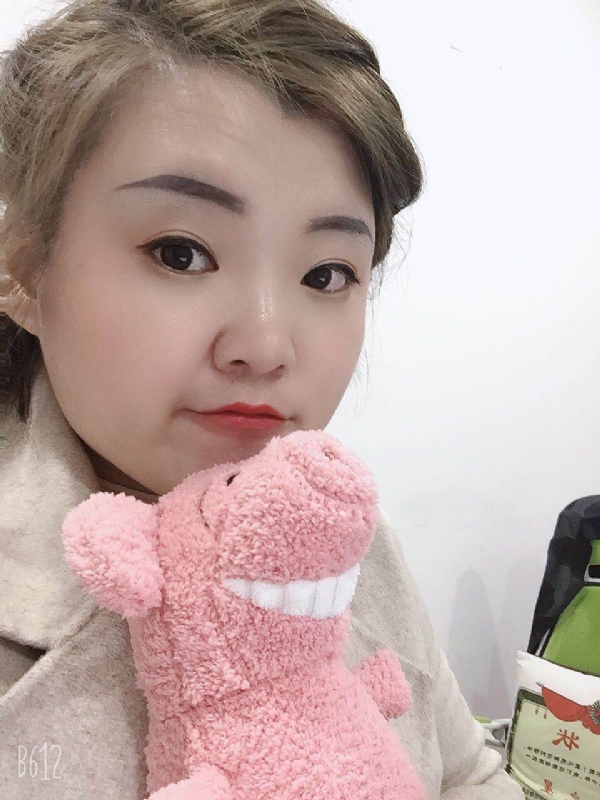 李娜的第一张照片--阜阳相亲服务中心