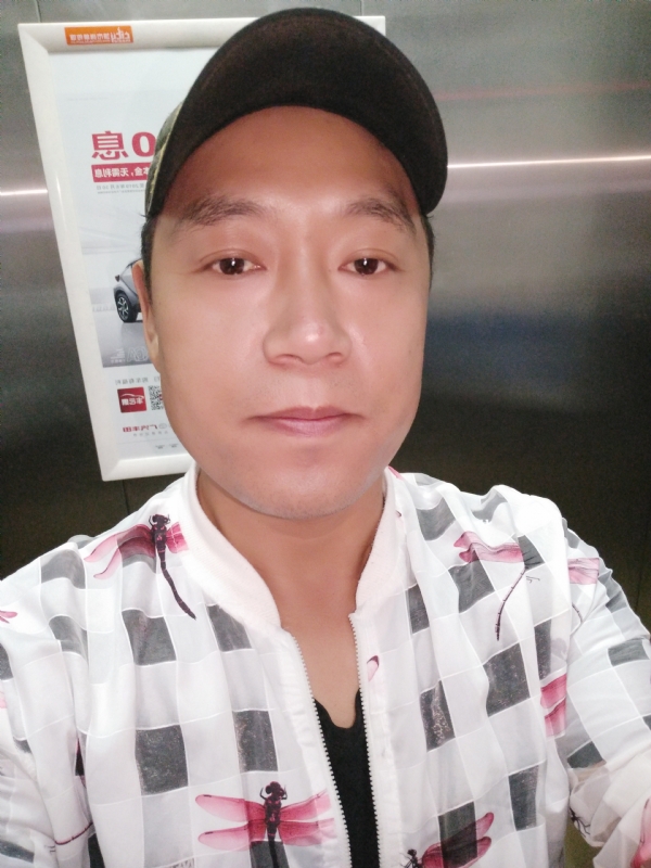 hainy的第一张照片--阜阳相亲服务中心