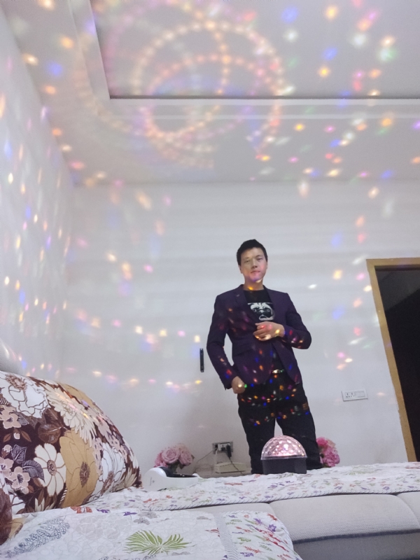 慕凡的第一张照片--阜阳相亲服务中心