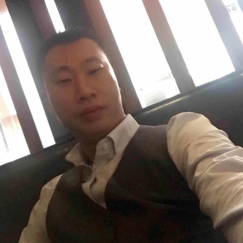 陈威的第一张照片--阜阳相亲服务中心