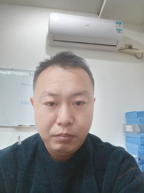 寻找另一半的第二张照片--阜阳相亲服务中心